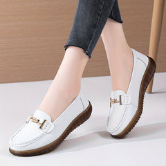 Women's Metal Decor Flats Soft Sole Lightweight Anti Slip Slip On Shoes