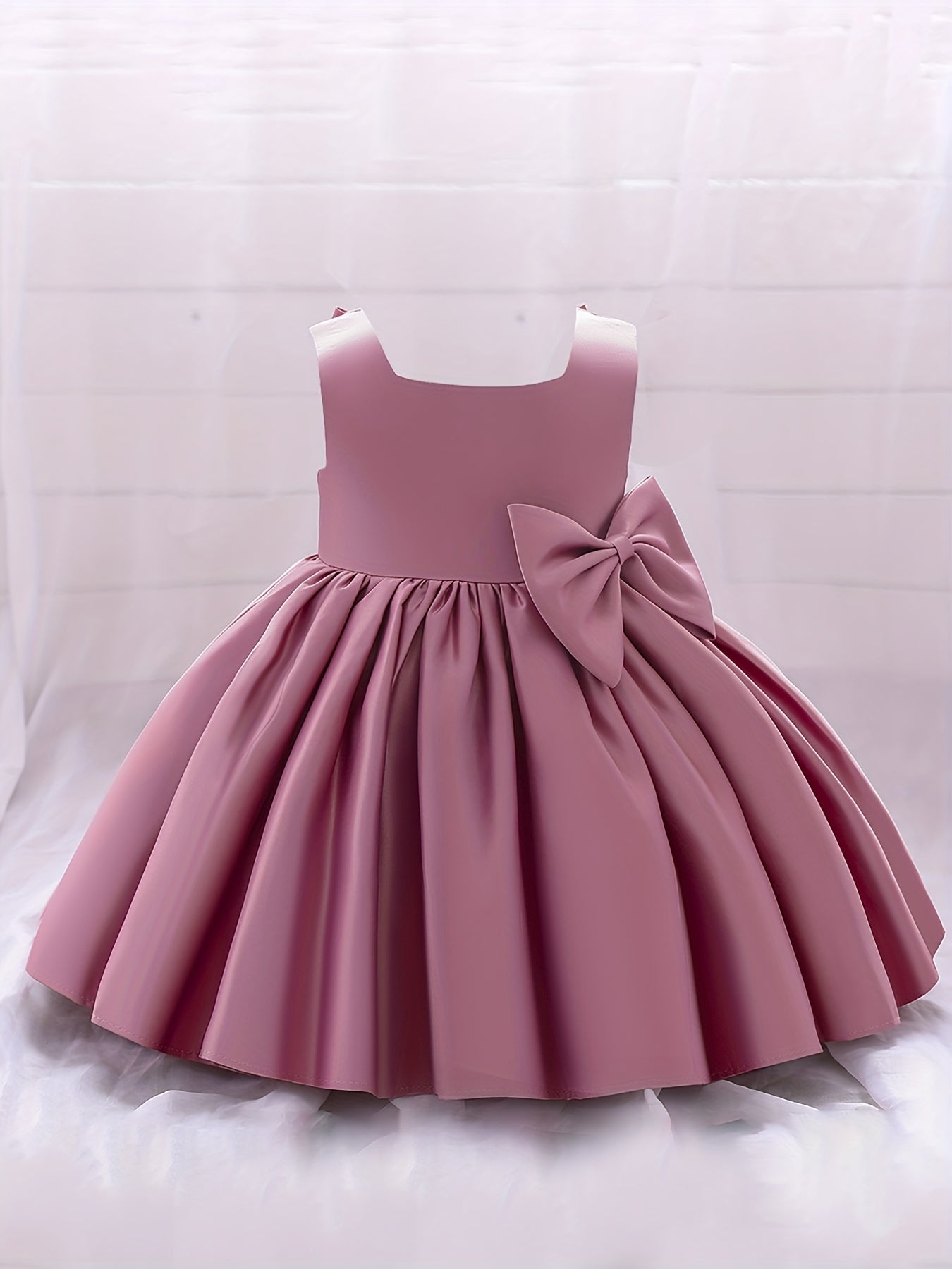 Girls Cute Bow Pleated Gown Dress Sleeveless Baby First Birthday Baptism Dress