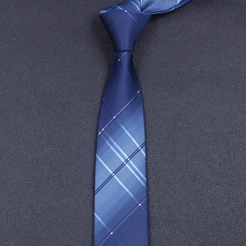 Men's Shark Tie with Stripes Paisley Pattern