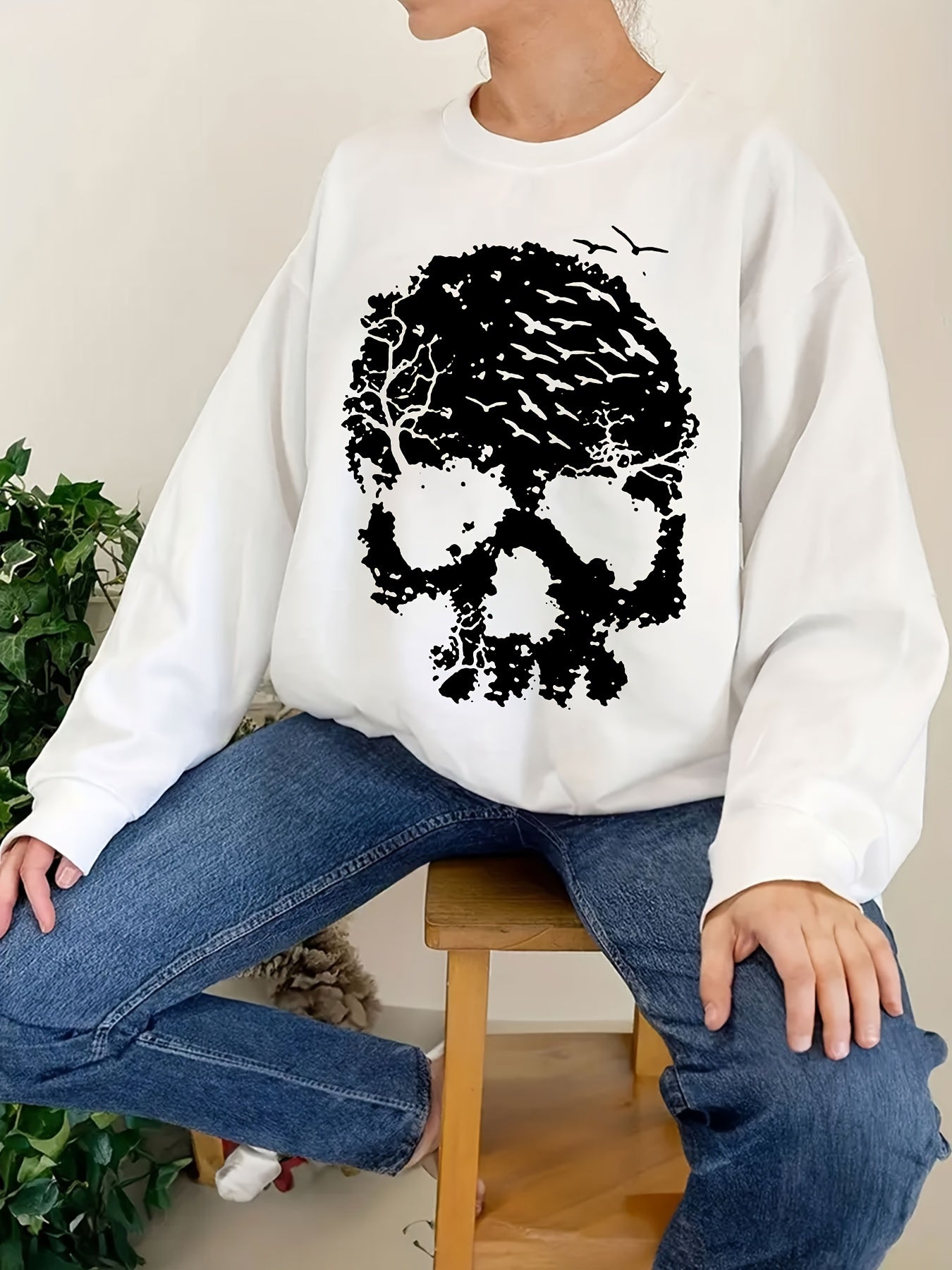 Halloween Skull Print Sweatshirt Long Sleeve Crew Neck Women's Clothing