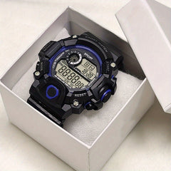 Men Silicone Strap Sporty Date Alarm Stopwatch Digital Watch