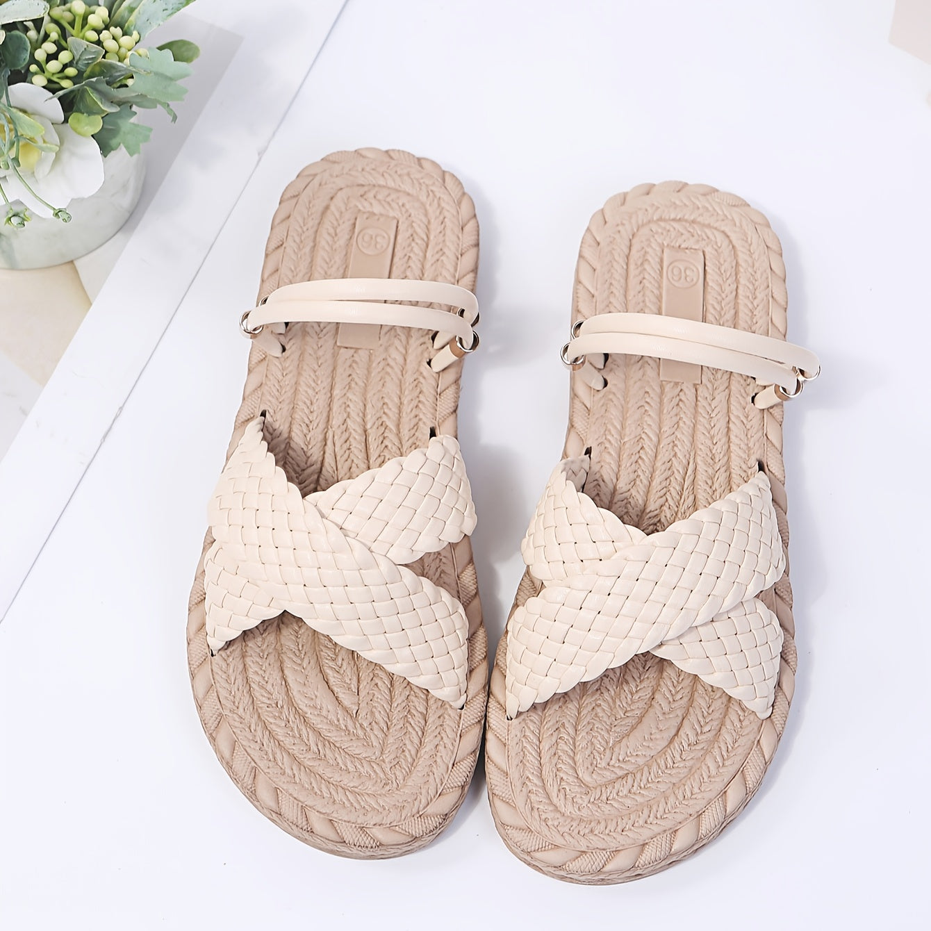 Women's Cross Strap Beach Slippers Comfortable Outdoor Flat Slippers