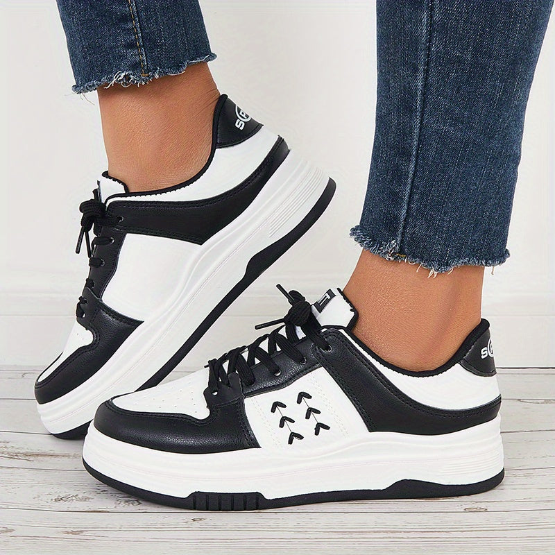 Women's Wheat Graphic Skate Shoes Low Top Flatform Comfortable Walking Shoes