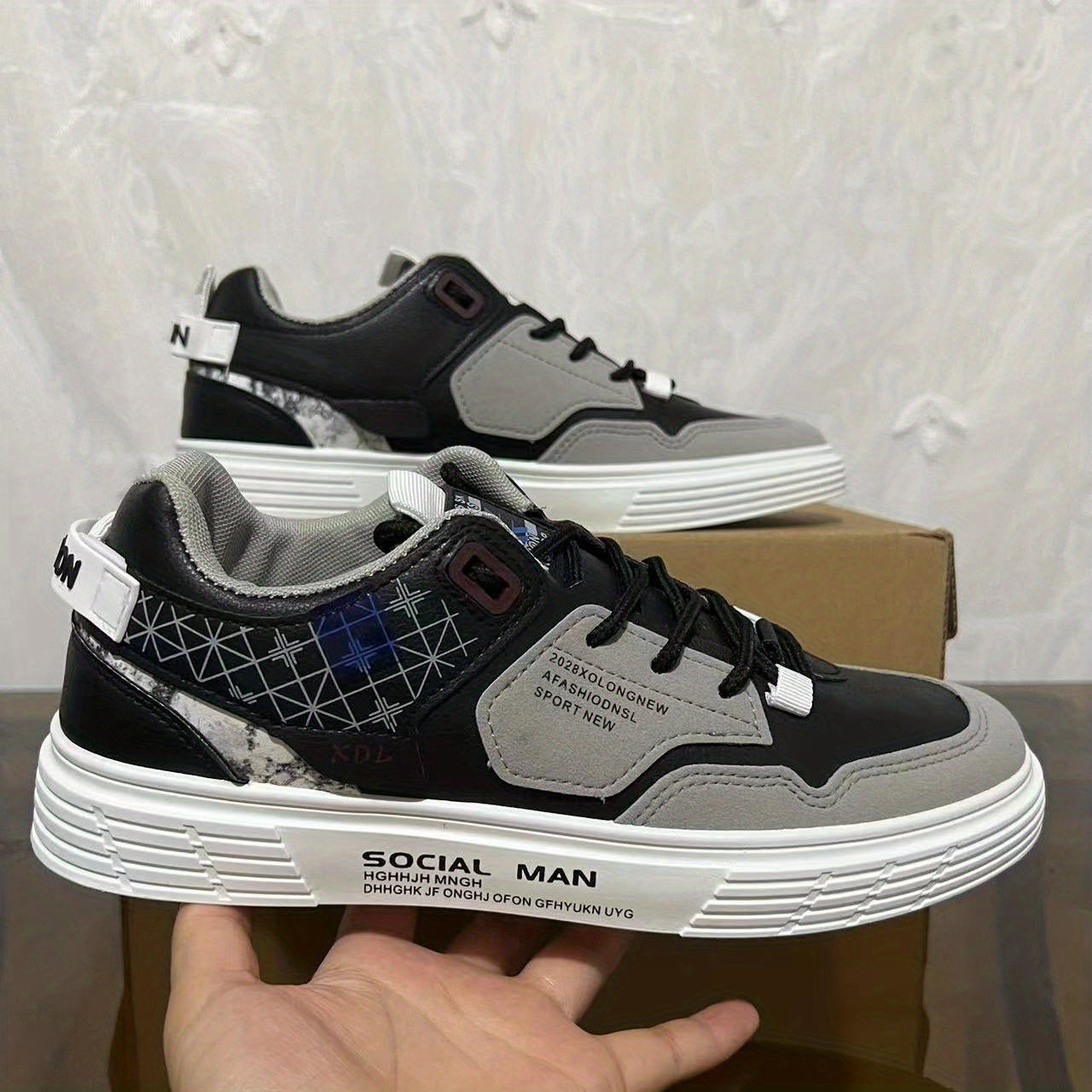 Men's Patchwork Skate Shoes Lace Up Sneakers