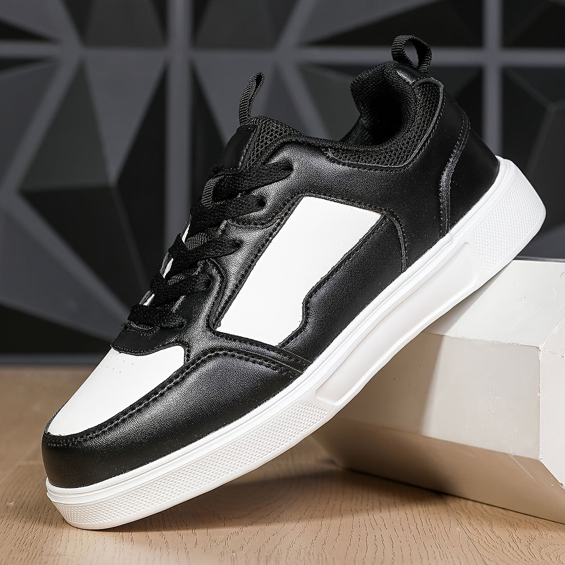 Women's Slip-Resistant Skate Shoes Platform Sneakers