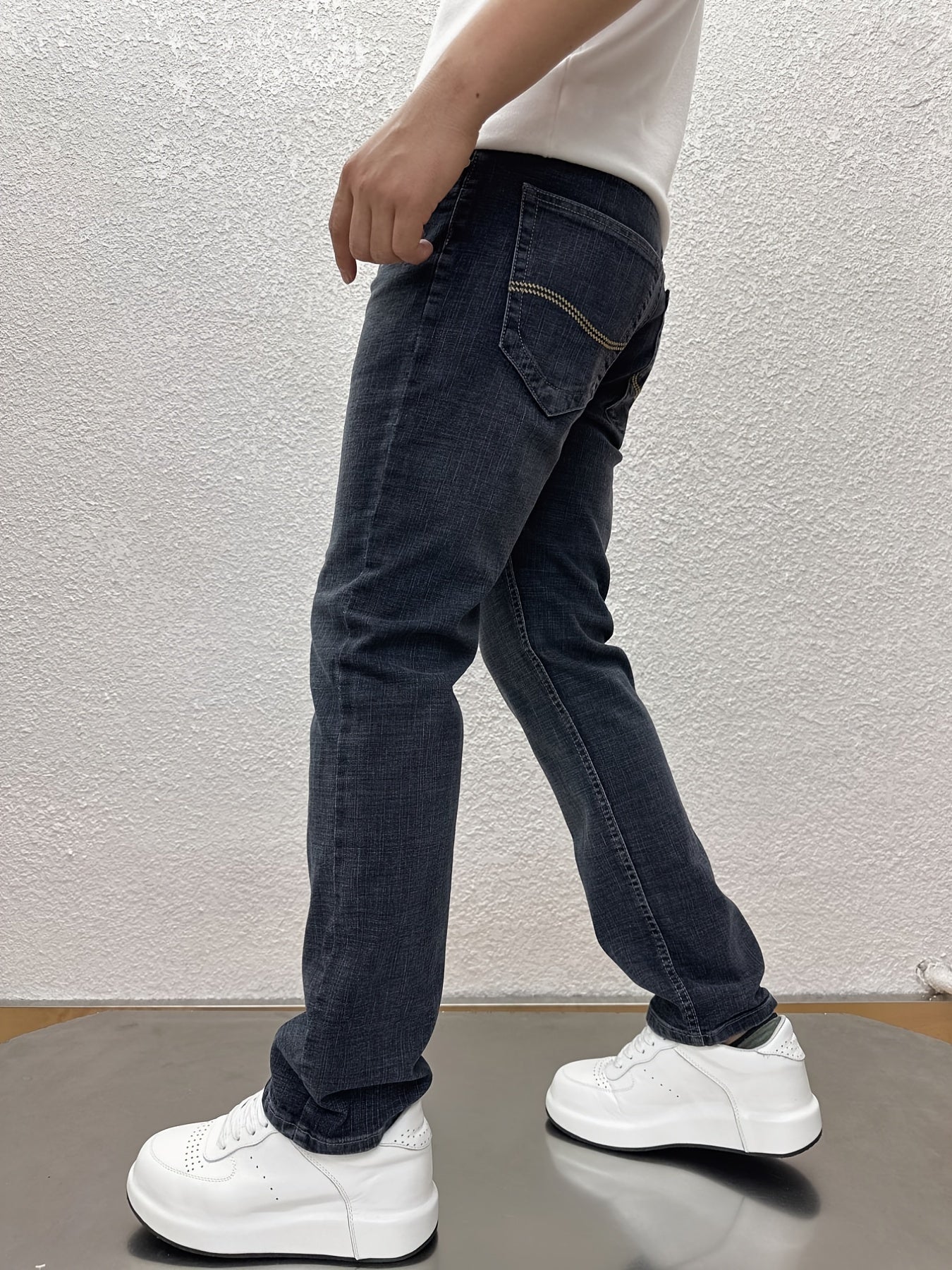 Men's Stretch Denim Straight Jeans