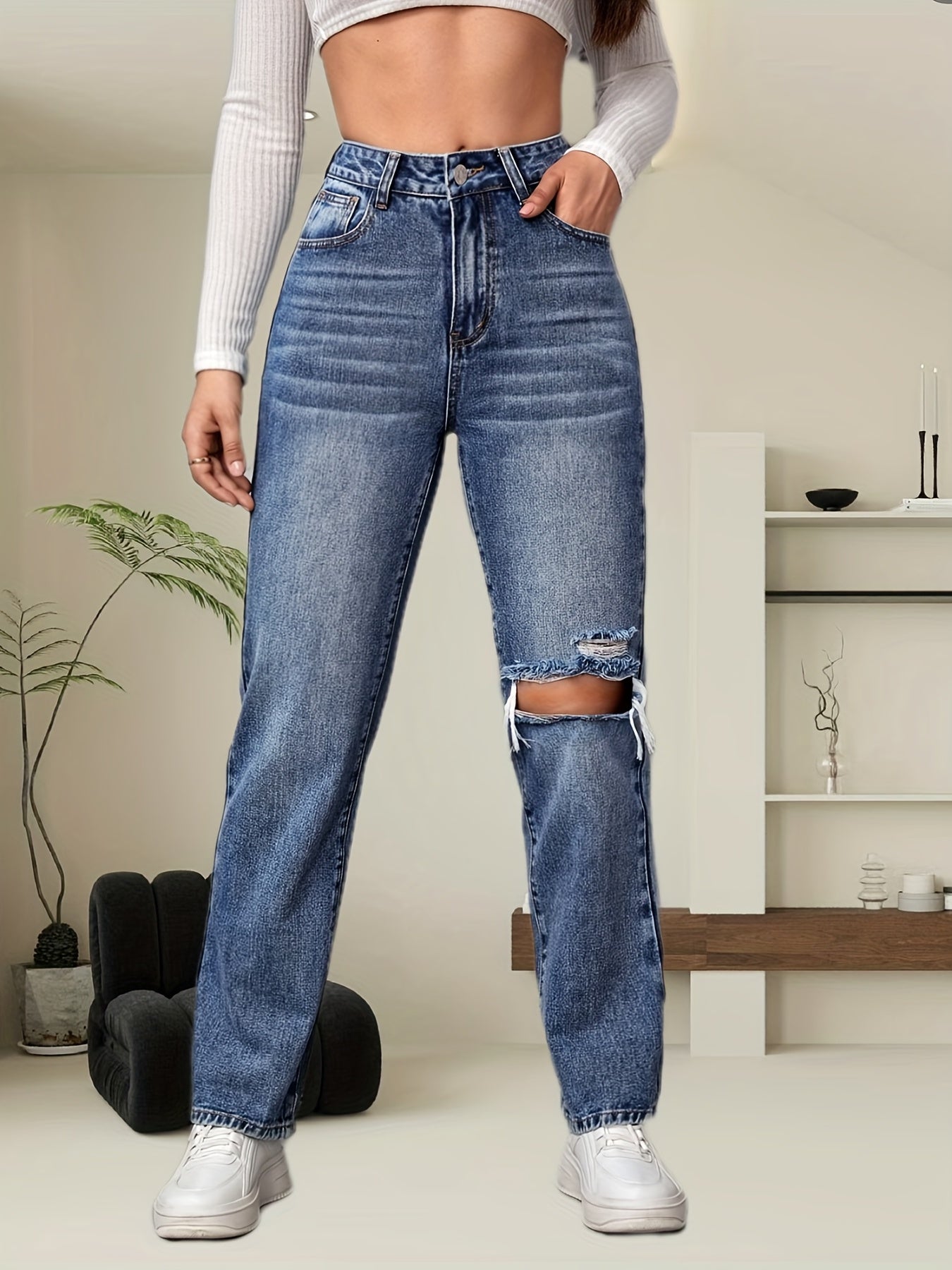 Loose Fit Straight Jeans Ripped Holes Slash Pockets Non Stretch