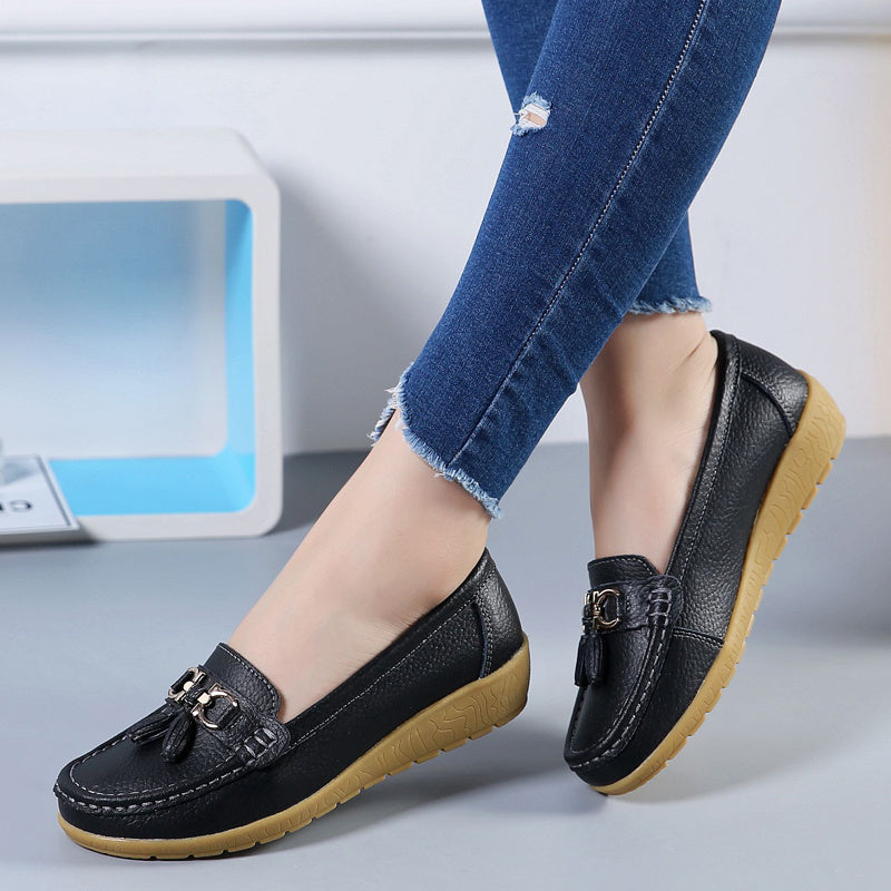 Women's Metal Decor Flats Slip On Shoes Soft Sole Walking Shoes