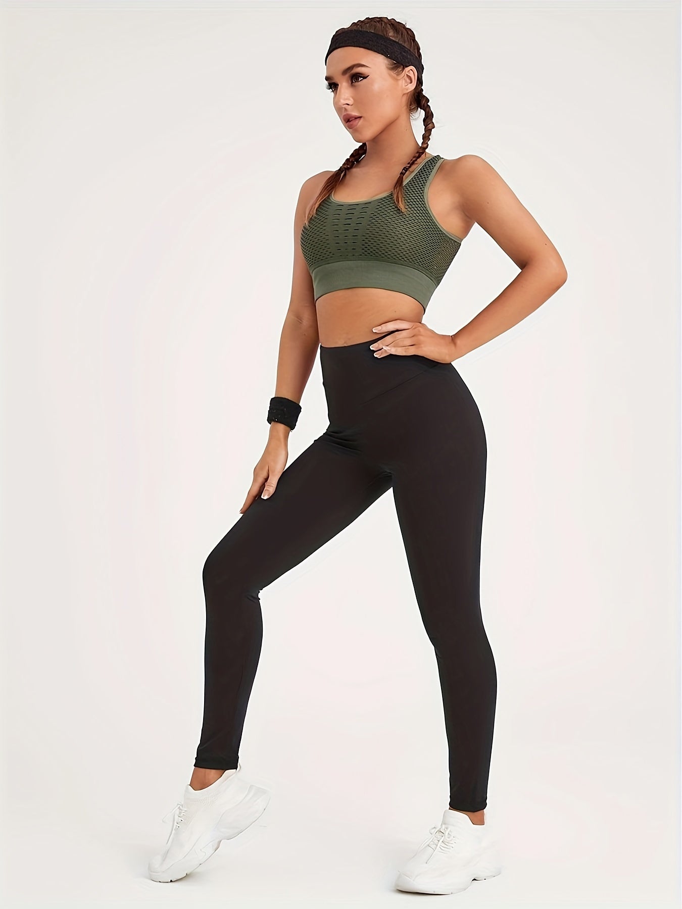 High Elastic Wide Strap Sports Bra Cutout Fitness Yoga Running Bra