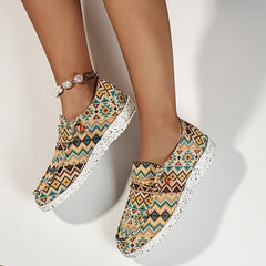 Retro Print Flat Sneakers Women's Lightweight Slip On Flat Sport Shoes