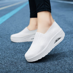Women's Breathable Height Increased Slip-On Sneakers