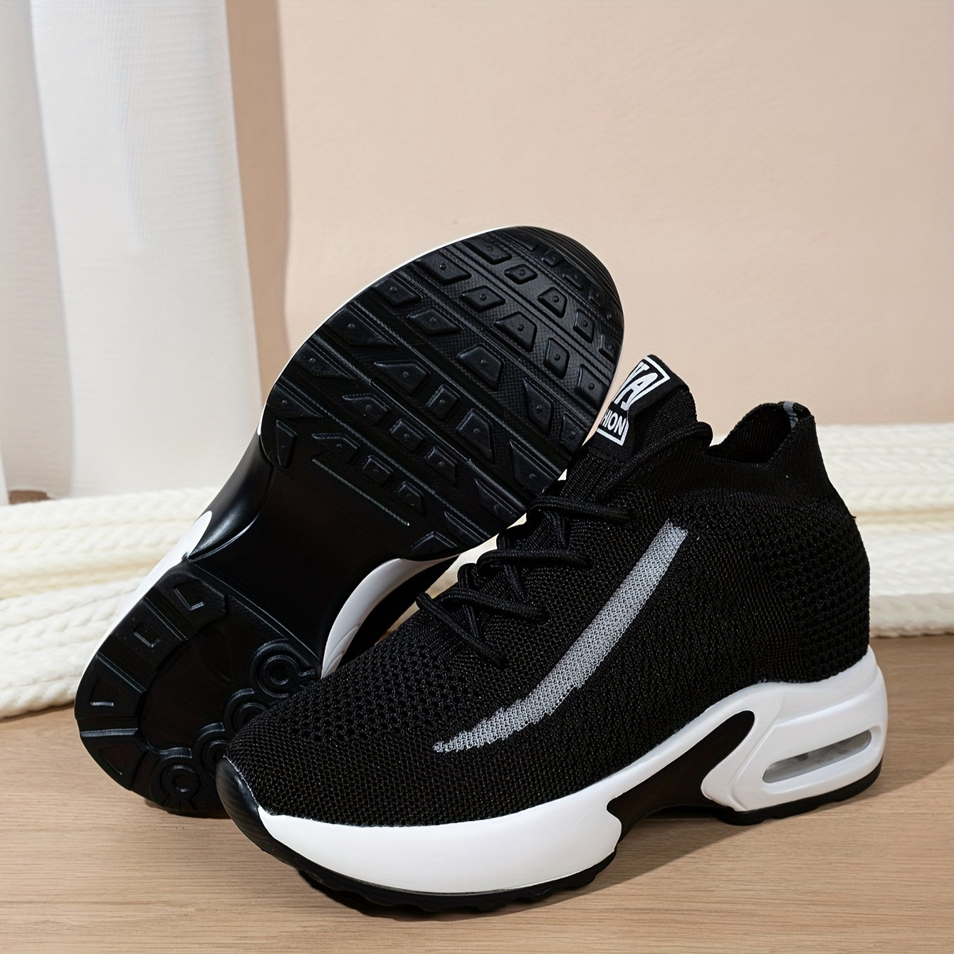 Women's Outdoor Air Cushion Sneakers Lightweight Running Shoes