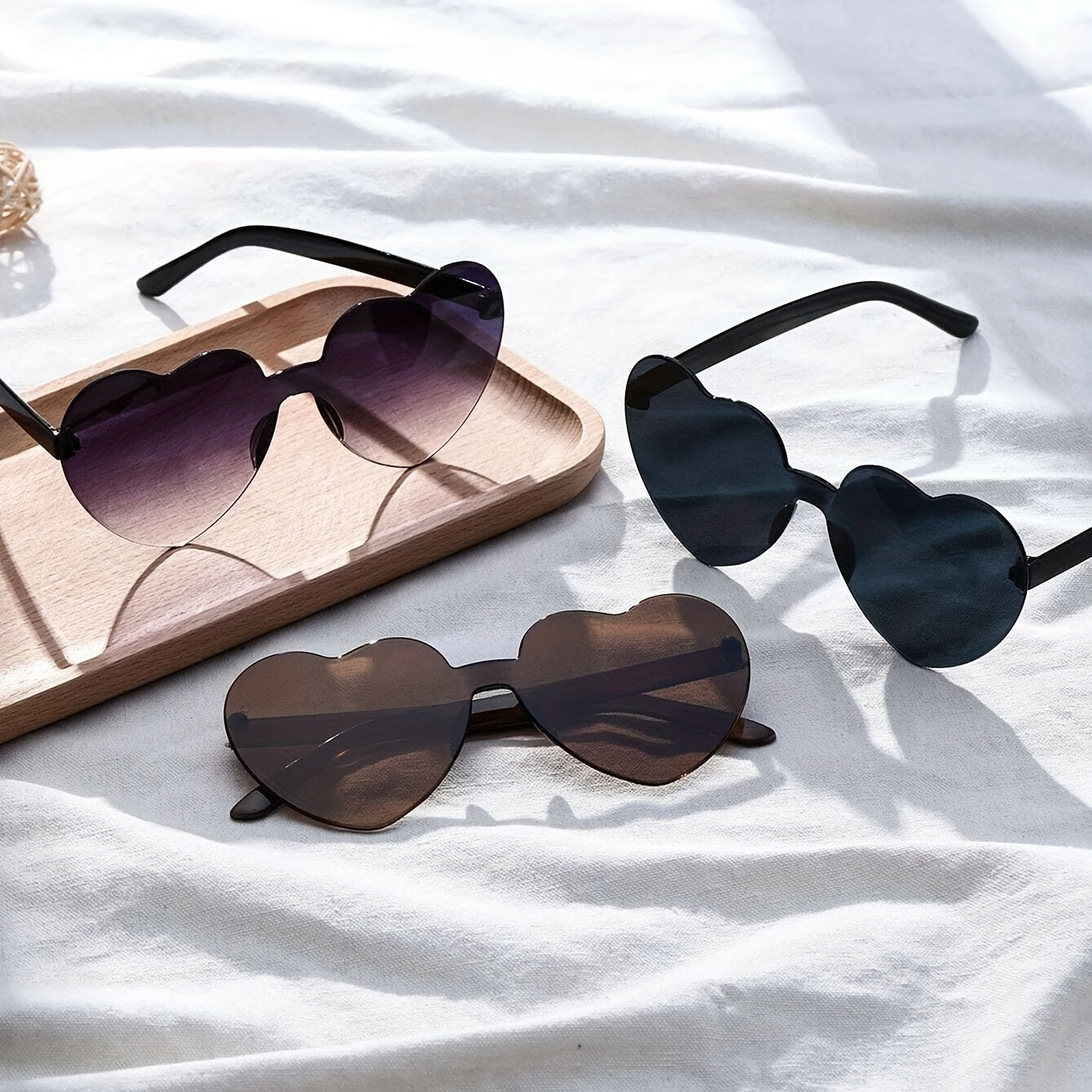 Heart Sunglasses Minimalist Clear Frame Glasses Photo Prop Eyewear