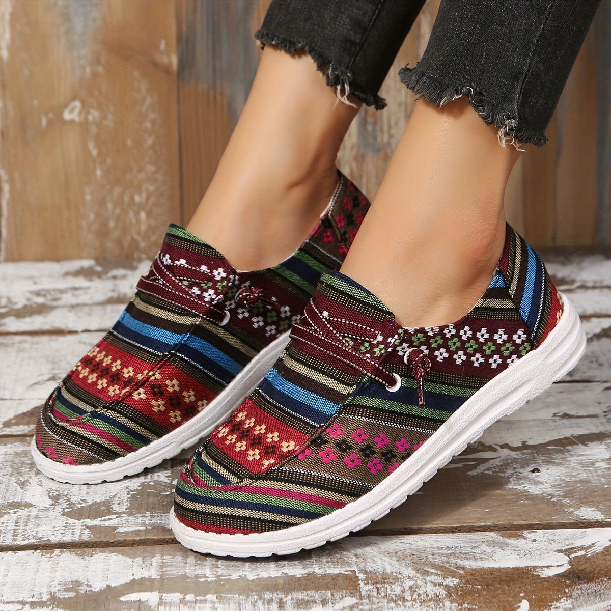 Women's Flowers Patterned Canvas Flat Shoes