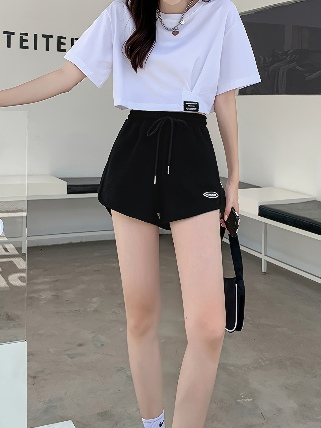 Solid Drawstring Waist Shorts for Women