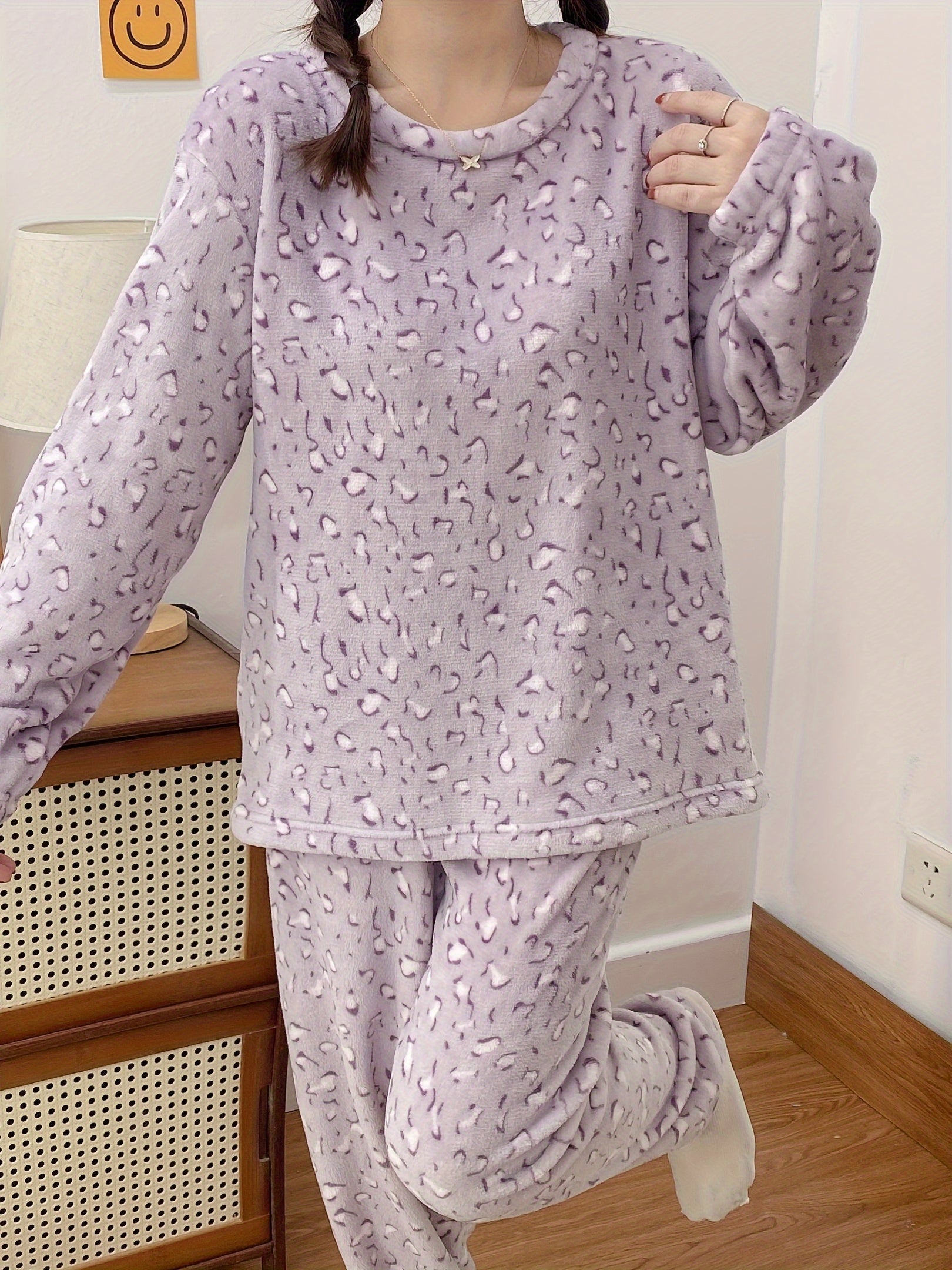 Leopard Print Lounge Set Crew Neck Top & Pants Women's Loungewear