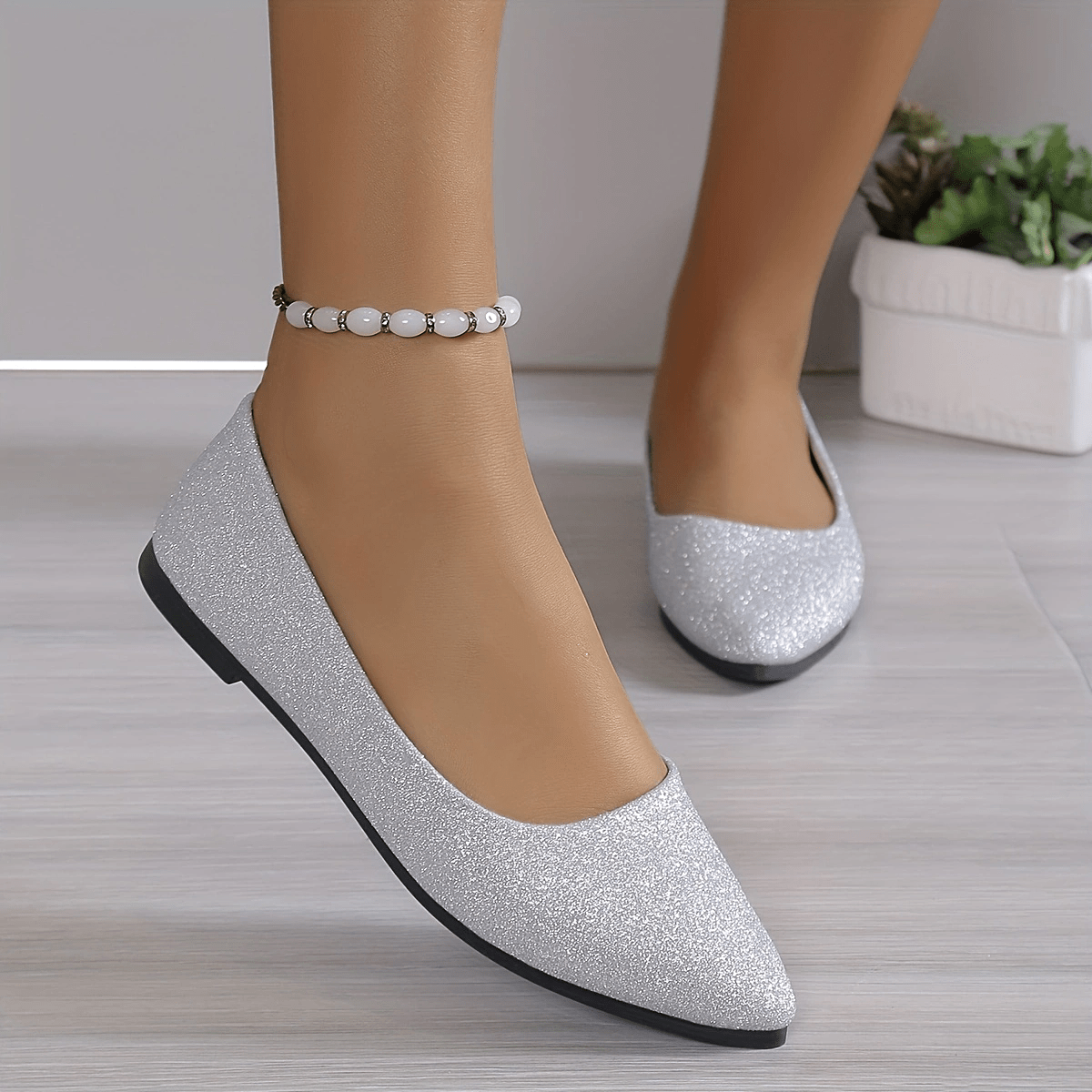 Women's Bling Ballet Flats Pointed Toe Glitter Soft Sole Slip On Shoes