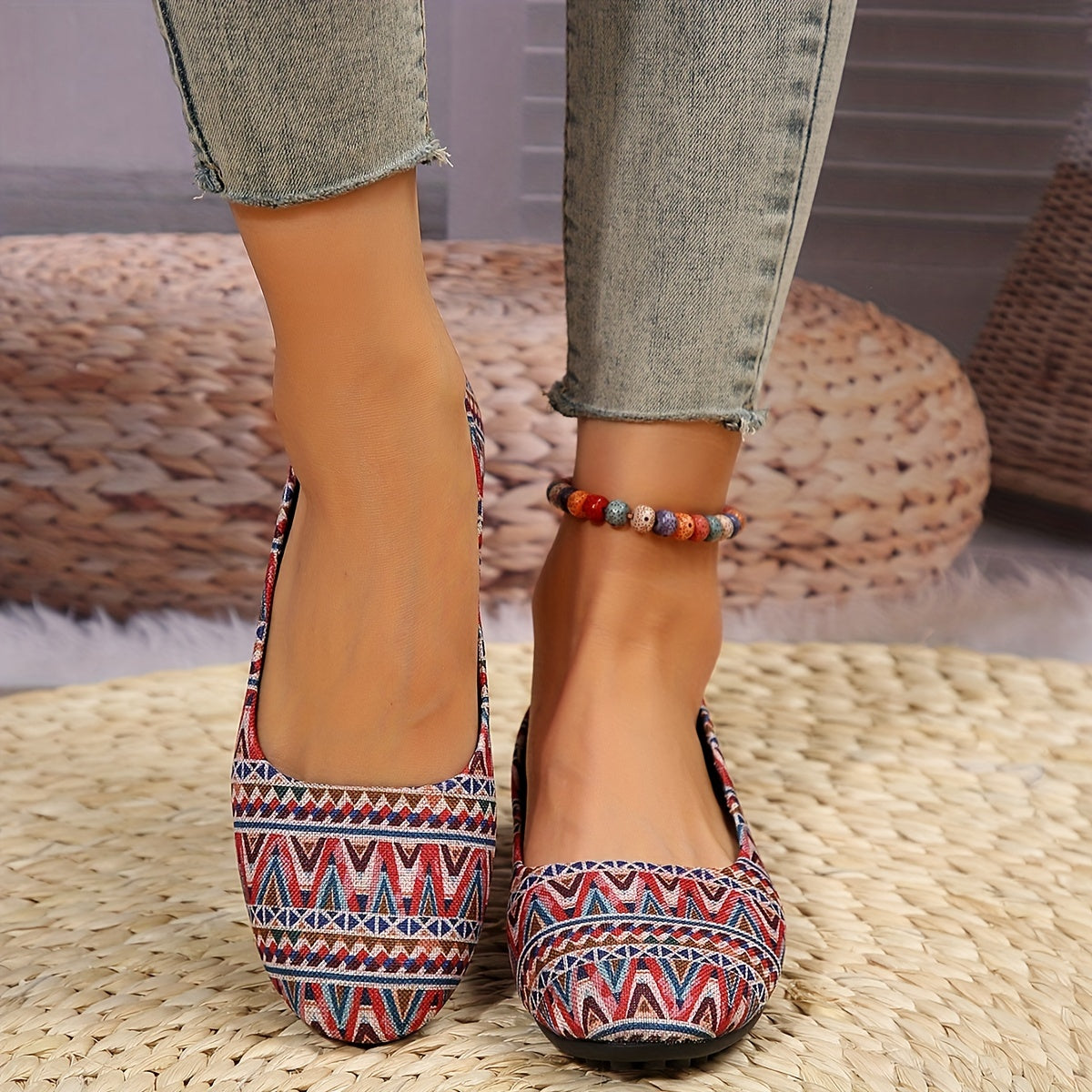 Geometric Pattern Slip On Flat Shoes Lightweight Comfortable Shoes