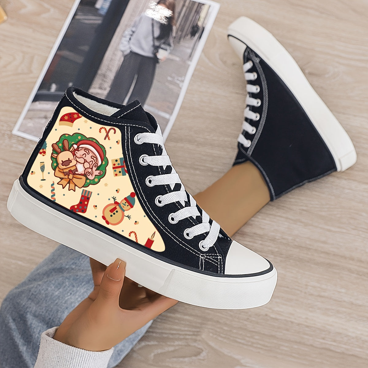Christmas Santa Print Plush Lined Canvas Sneakers