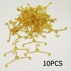 10pcs Mini Dollhouse Metal Hangers Vintage Metal Hangers Simulation Landscape Ph