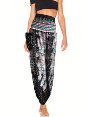 Feather Print High Rise Carrot Pants With Pockets