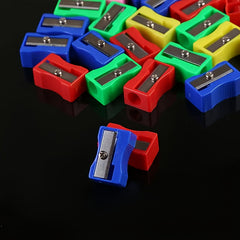 16pcs Mini Pencil Sharpeners Durable with Metal Blades Red Green