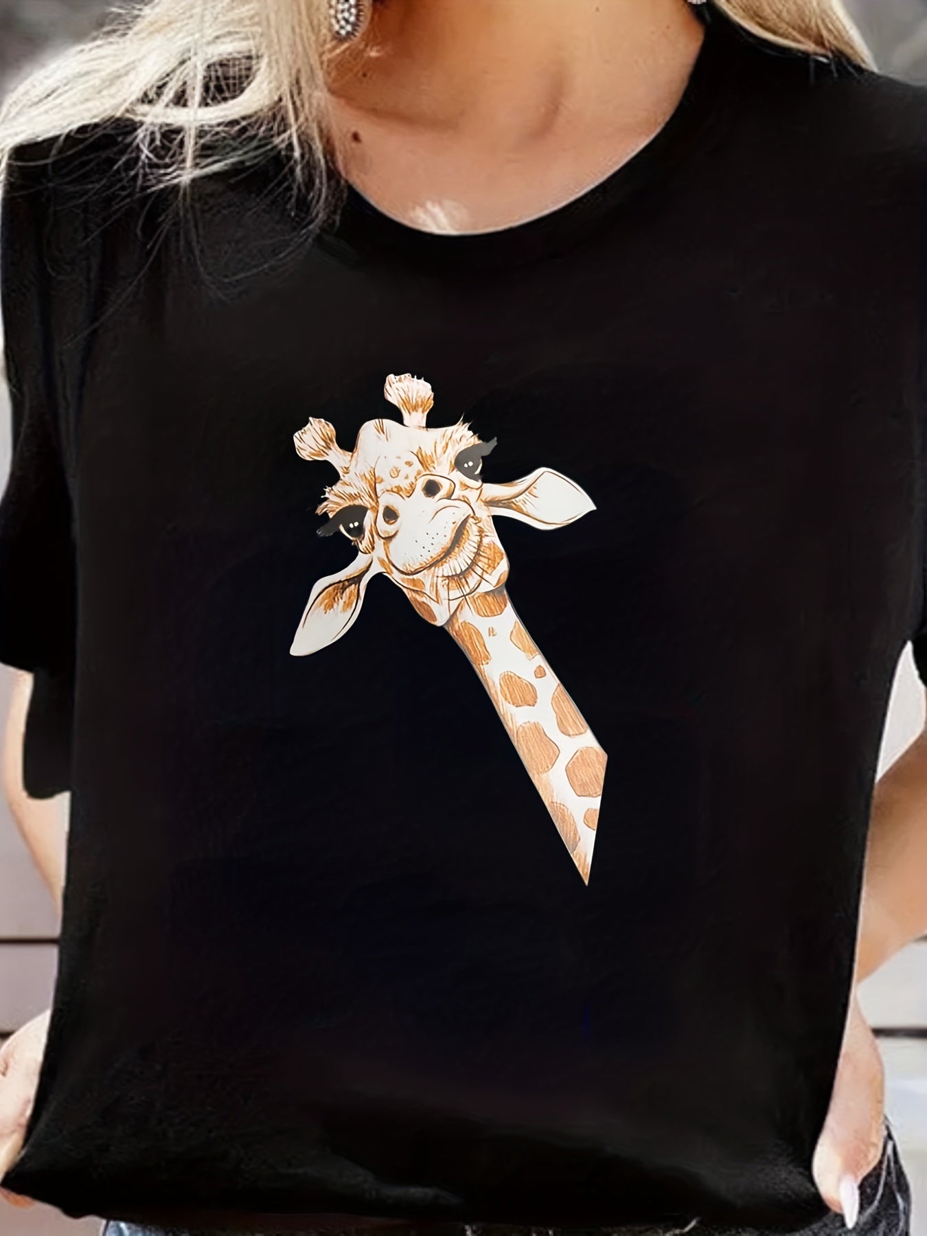 Giraffe Print Sports T-shirts Solid Crew Neck Casual Short Sleeve Graphic Tee