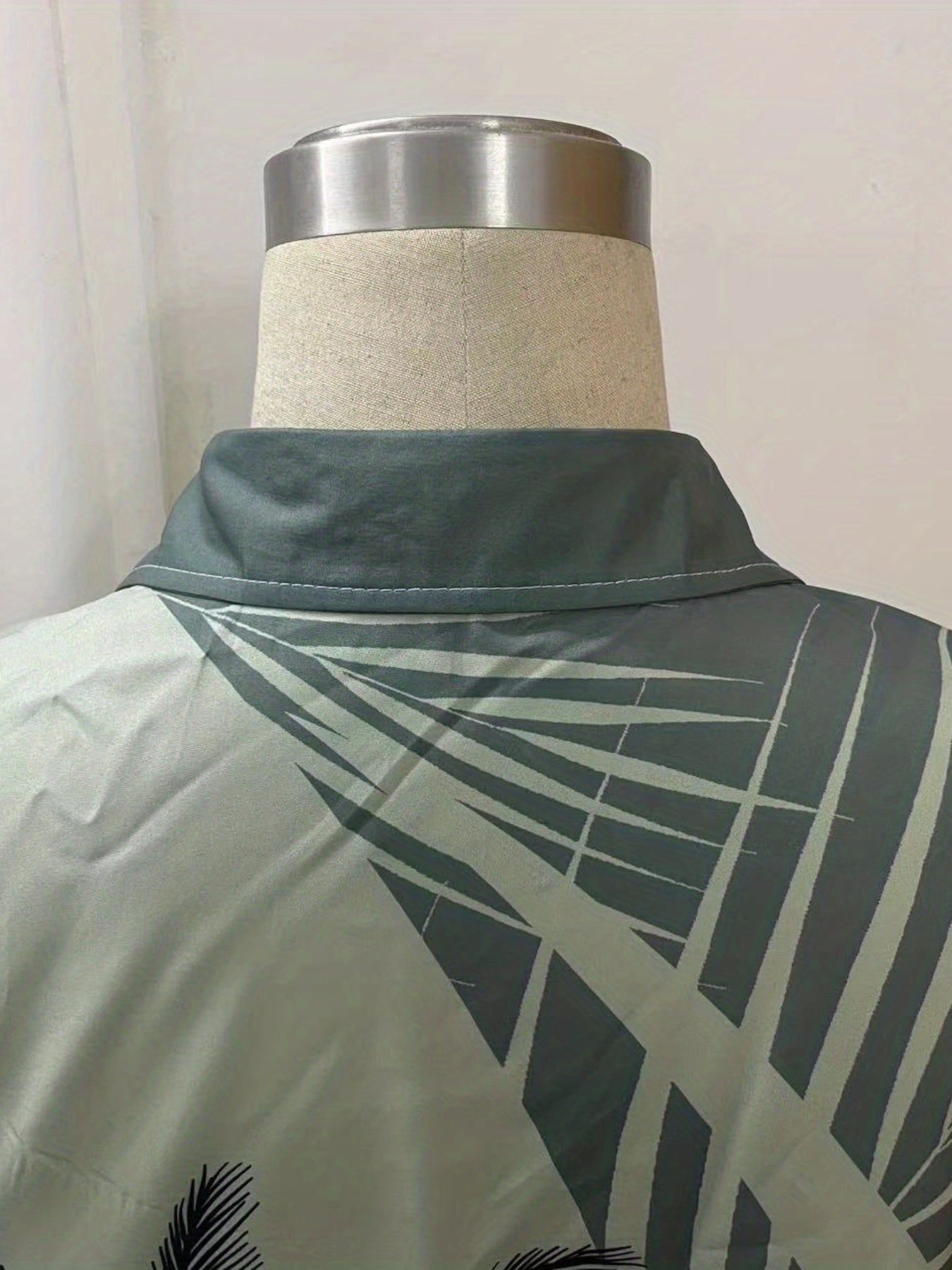 Coconut Tree Graphic Short Sleeve Shirt for Men