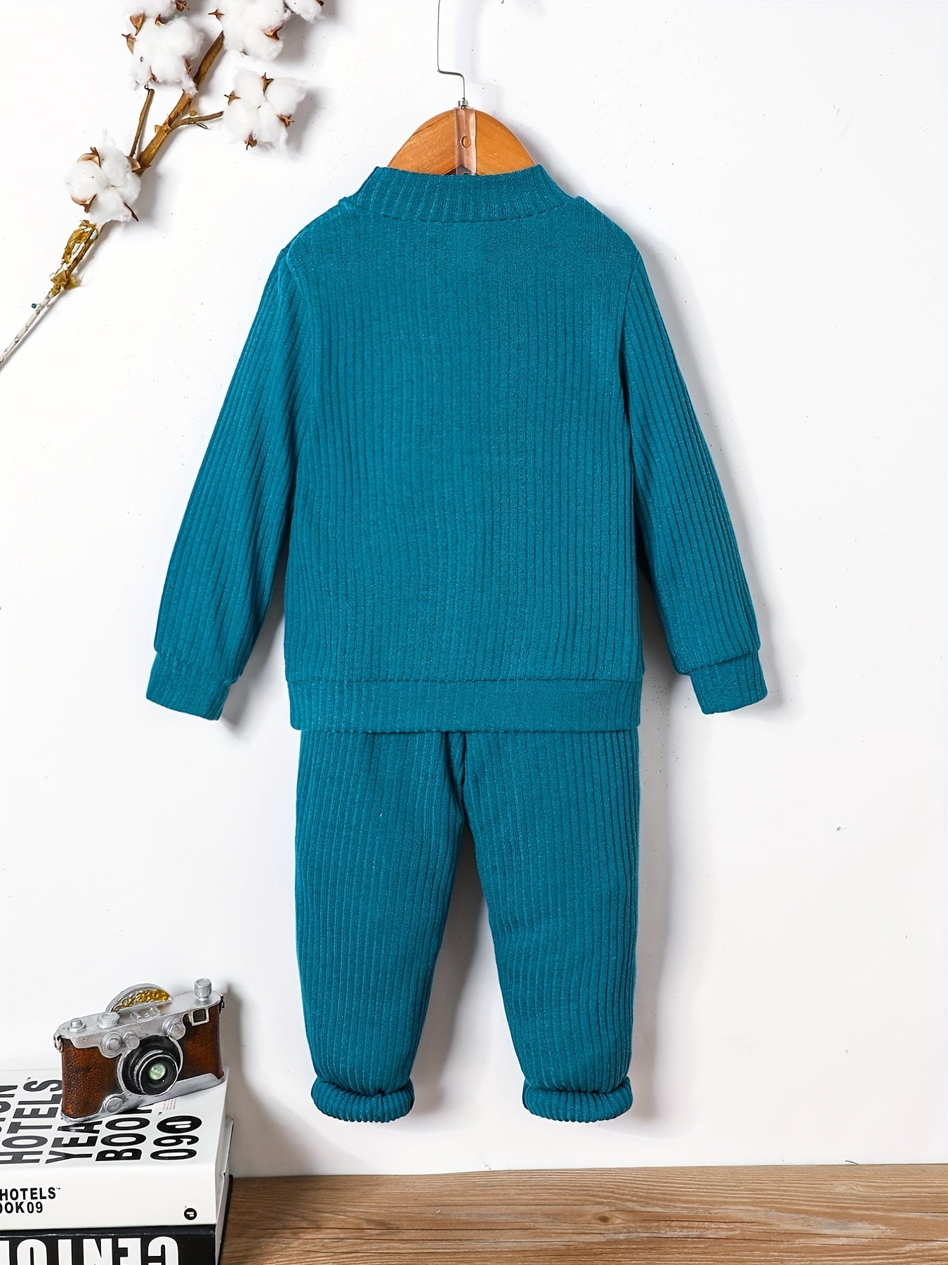 Letter Graphic Print Boys Sweatshirt & Sweatpants Set