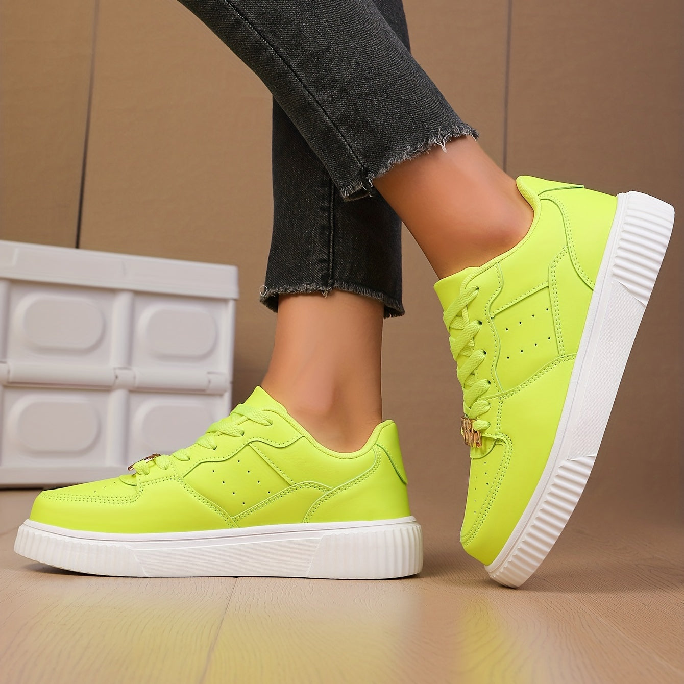 Women's Waterproof Board Shoes Outdoor Non-slip Flat Casual Sports Shoes