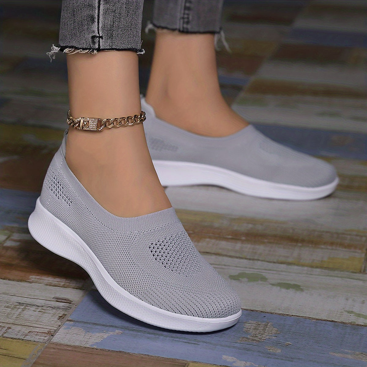 Women's Mesh Slip-On Casual Shoes Lightweight Hollow Low Top Sneakers