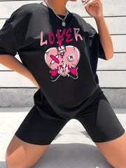 2pcs Heart Graphic T Shirt & Solid Shorts Set Women's Activewear