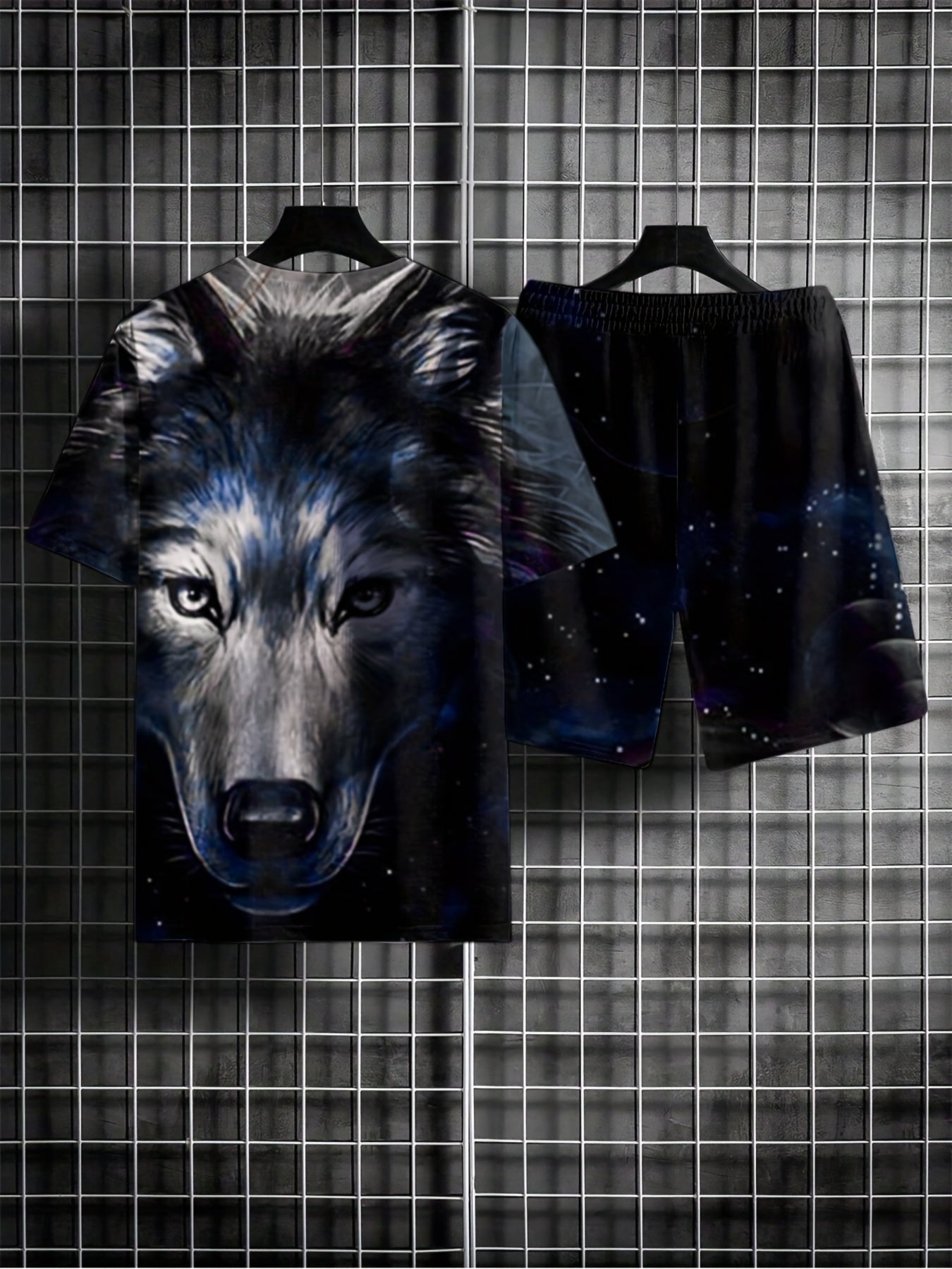 3D Wolf Print Men's 2Pcs Outfits Crew Neck Short Sleeve T-shirt And Shorts Set
