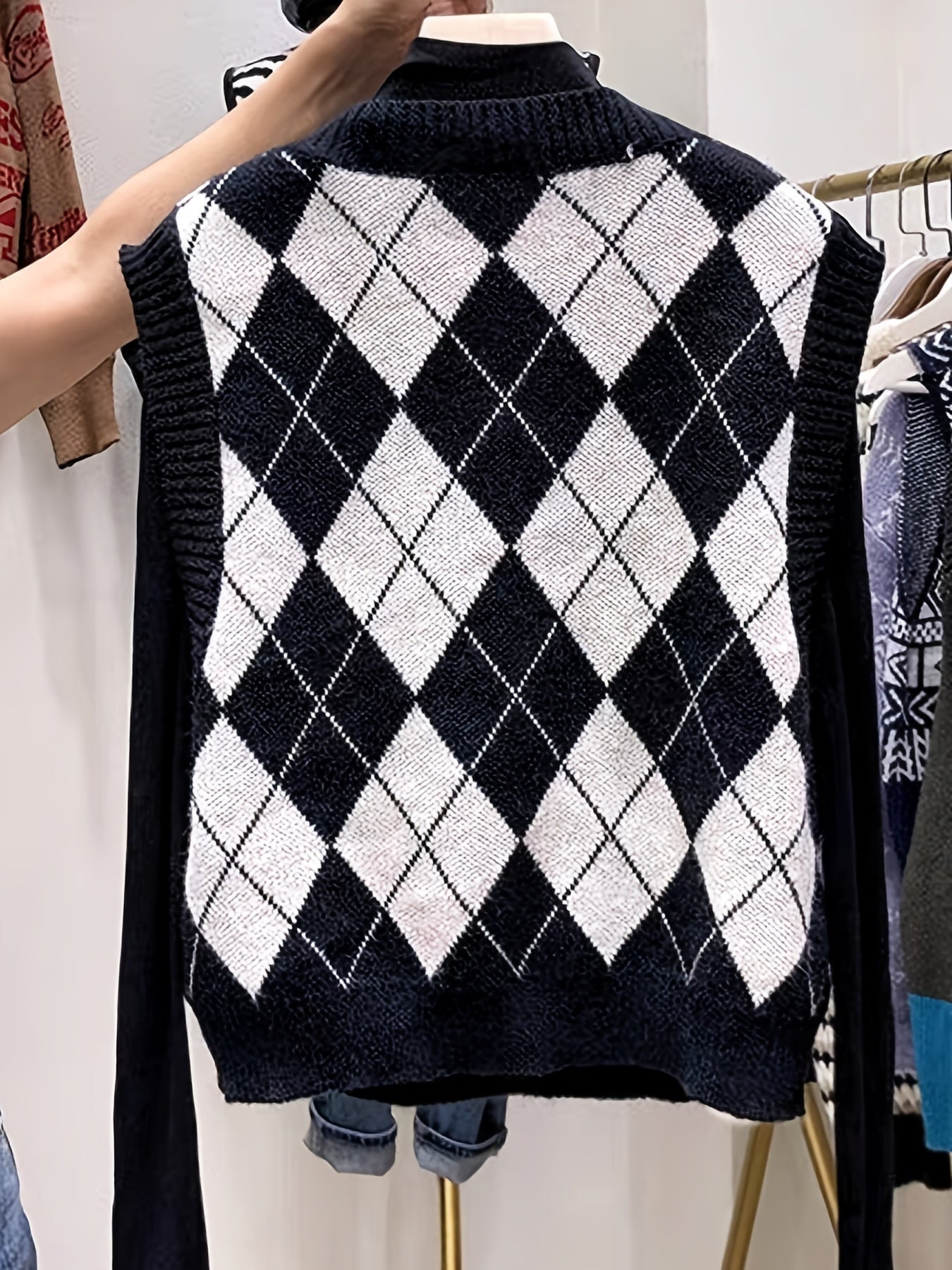Argyle Plaid Sweater Vest V neck Sweater Vest For Fall & Winter