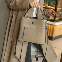 Vintage Style Leather Handbag with Adjustable Strap