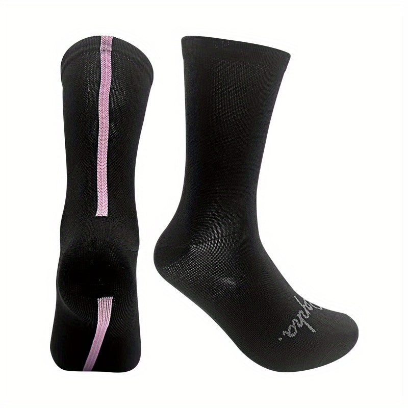 Sweat Absorbing Crew Socks for Outdoor Sports - Men Women