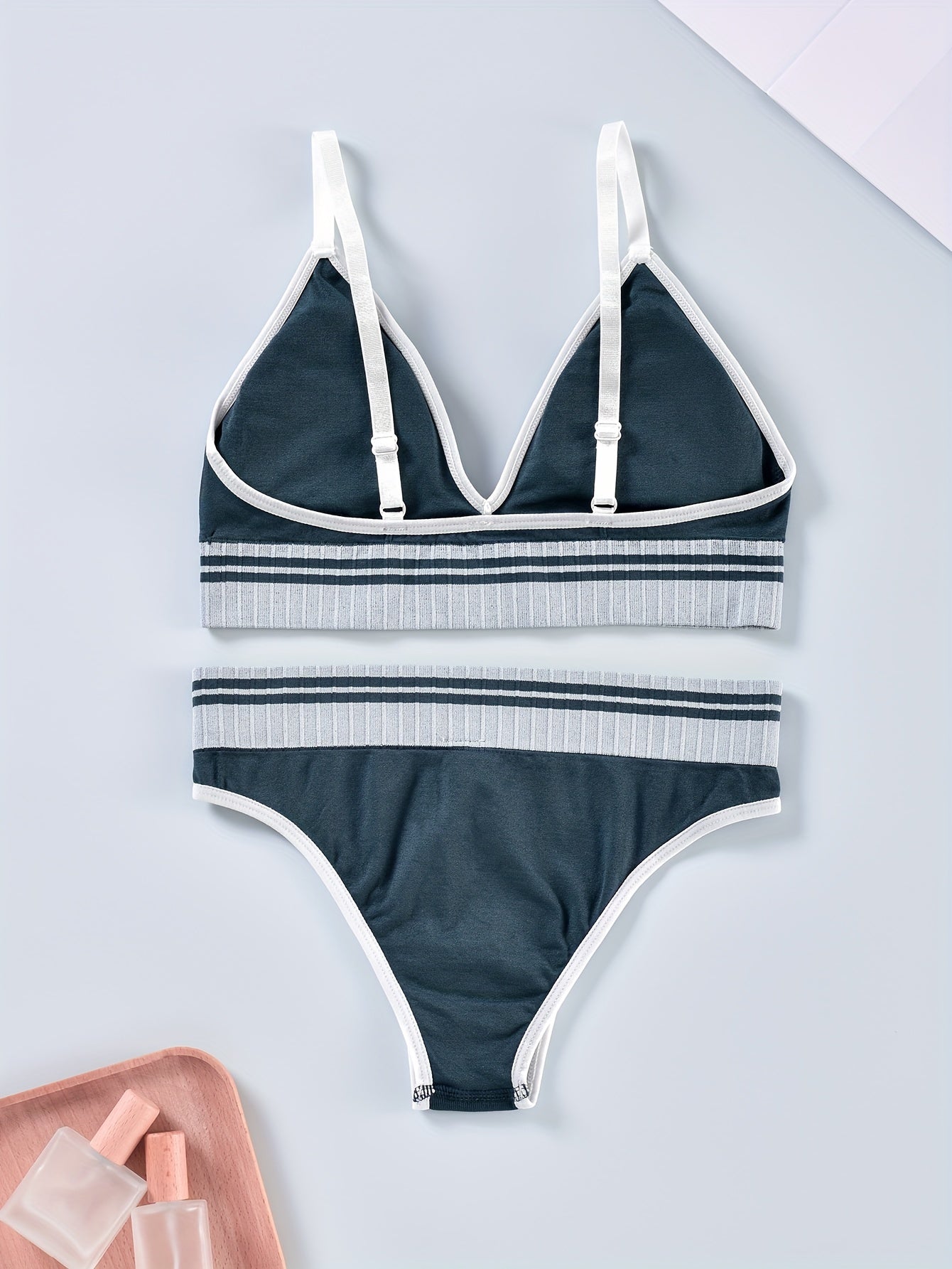 Contrast Trim Bra & Panties Lingerie Set