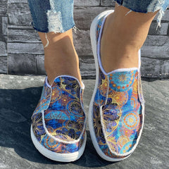 Geometric Pattern Slip On Shoes - Women's Lightweight Comfortable