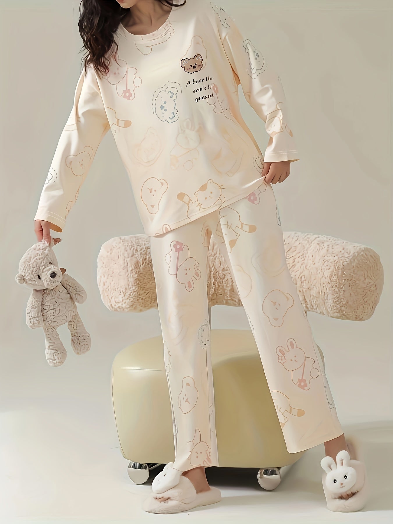 Bear Print Pajama Set Crew Neck Top & Pants Women's Sleepwear