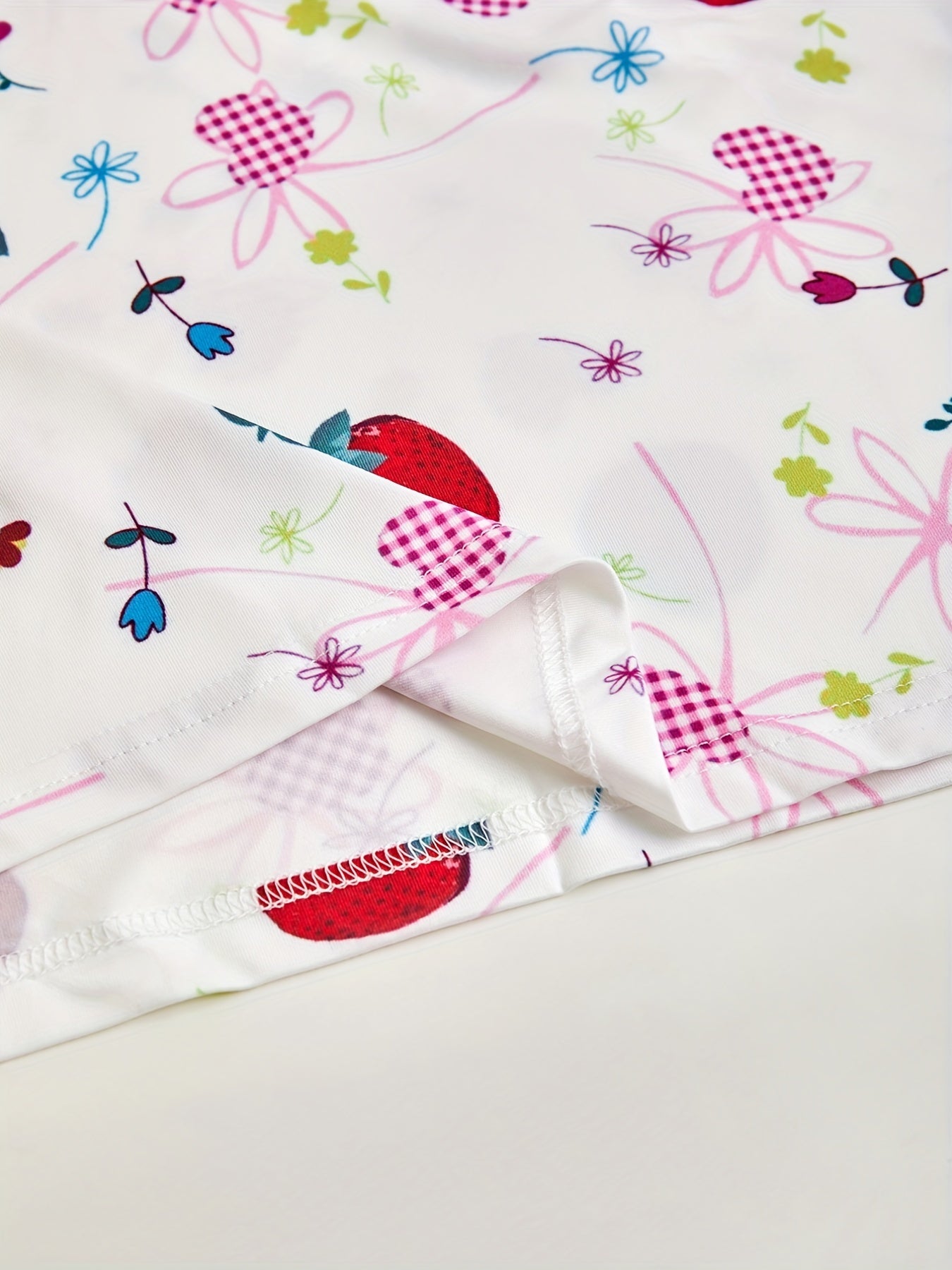 Strawberry Print Pajama Set Short Sleeve Top & Shorts Two Piece Set