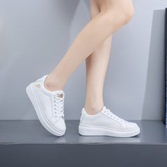 Floral Embroidered Skate Shoes Low Top Lace Up Breathable Platform Casual Shoes