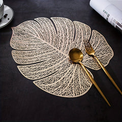 PVC Lace Bronzing Placemat Set Home Decor