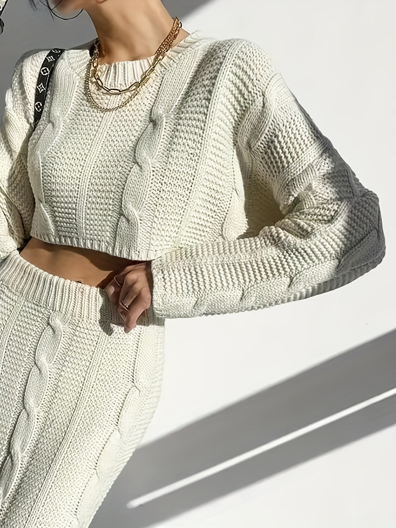 Twist Pattern Knitted Two piece Set Long Sleeve Crop Top & Split Maxi Skirt