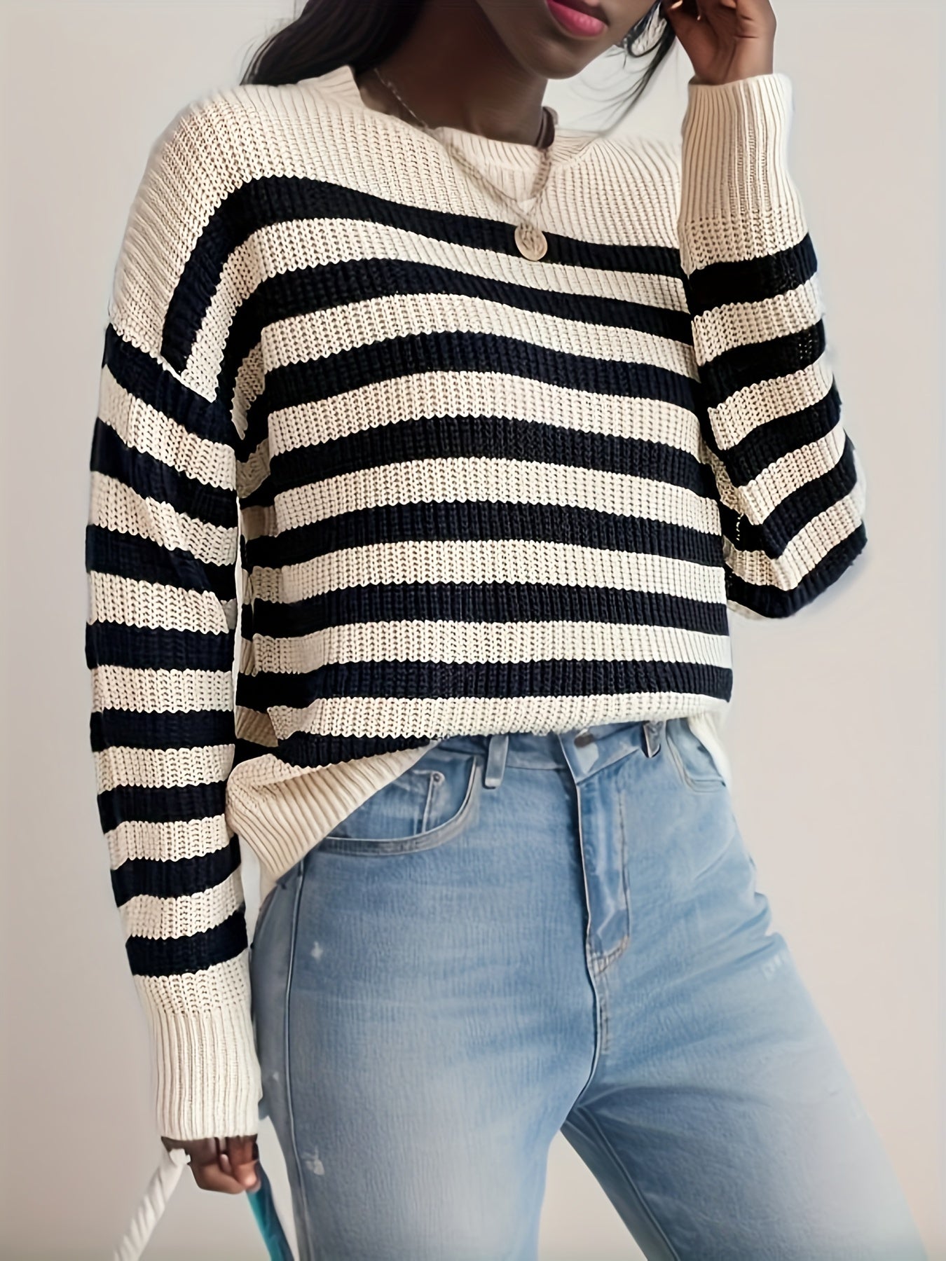 Stripe Pattern Knitted Pullover Sweater Crew Neck Long Sleeve for Fall & Winter