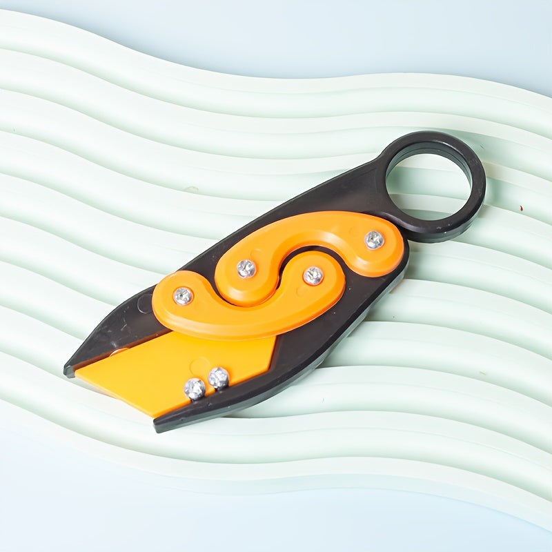 Folding Claw Carrot 3D Gravity Toy - Decompression Artifact