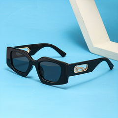 Y2K Geometric Frame Sunglasses Leopard Engraved Hollow Temple Glasses UV400
