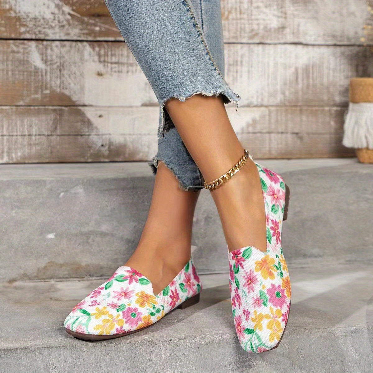 Women's Floral Print Flat Shoes Lightweight Slip On Shoes