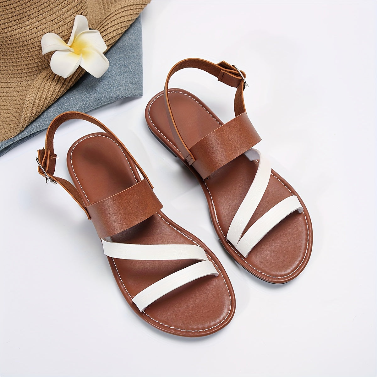 Women's Casual Flat Sandals Ankle Strap Buckle Outdoor Beach Sandals