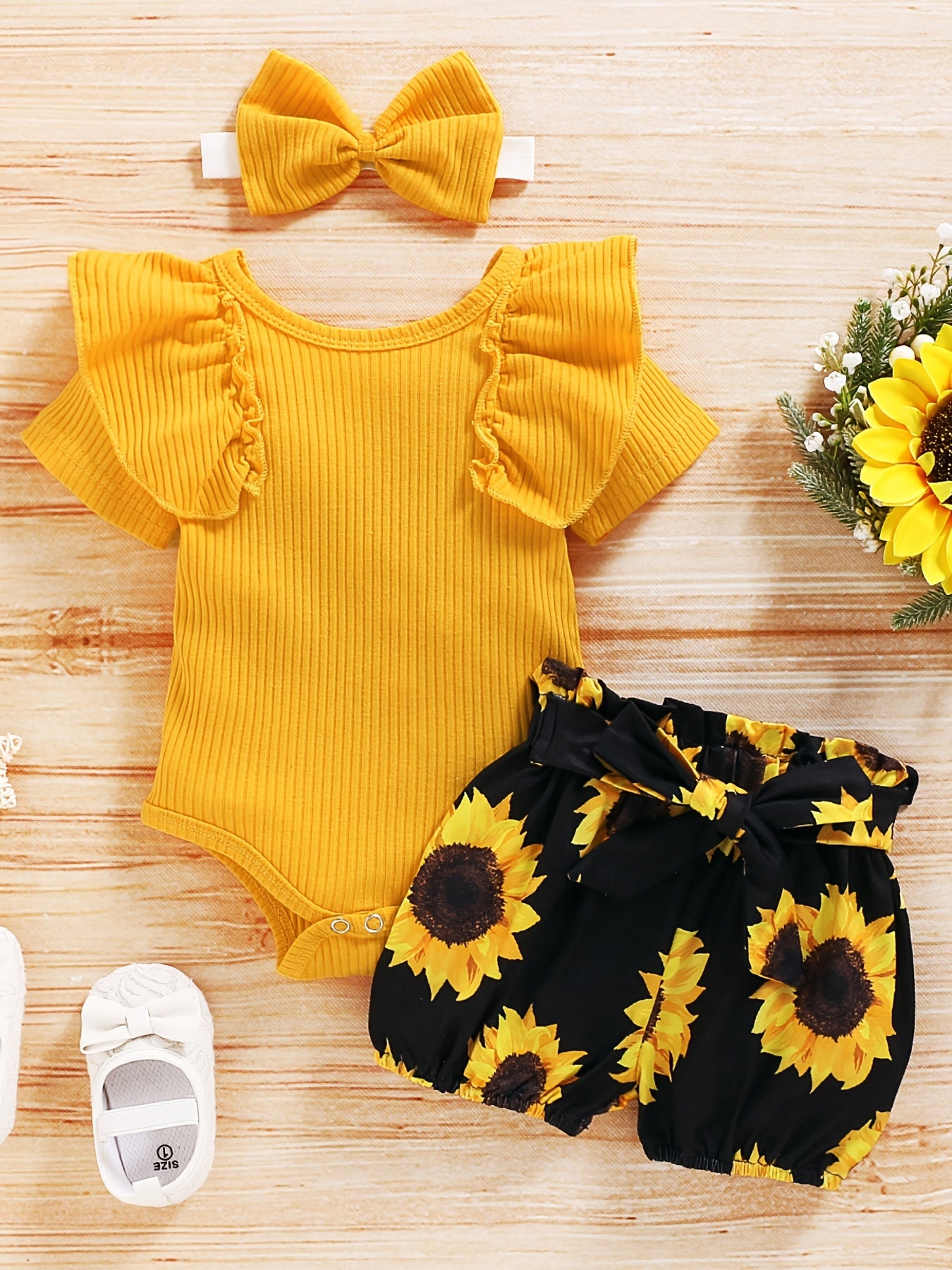 Baby Girls Yellow Pit Strip Short Sleeve Bodysuit Floral Shorts Set