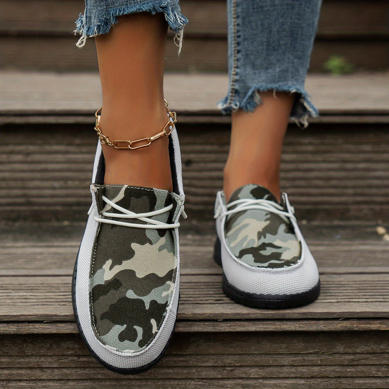 Women's Camo Canvas Slip-On Walking Shoes Block Flat Comfort